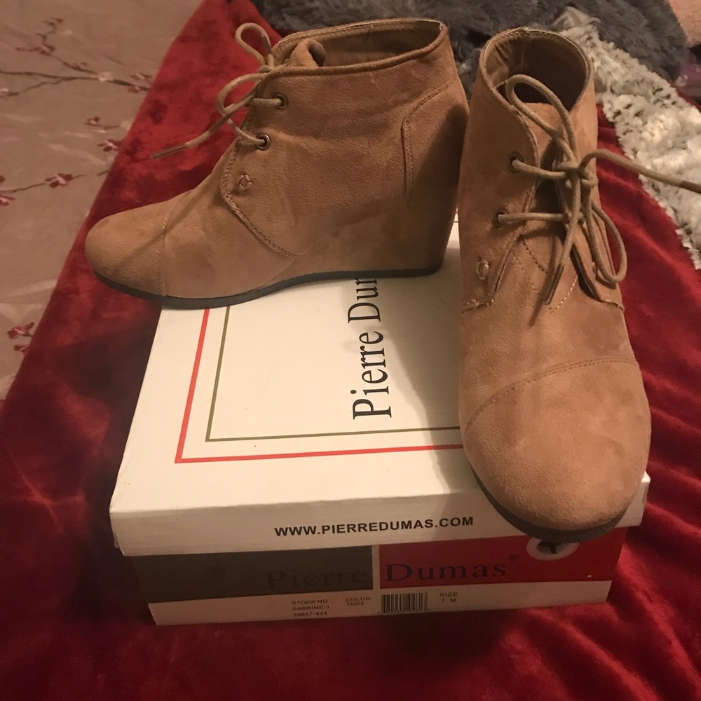 Lace up booties